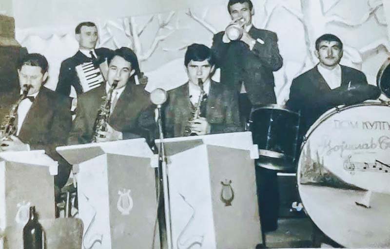 5 Saksofon Ibrica, Harmonika Kucman